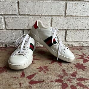 Gucci Ace Sneakers with Bee 37.5